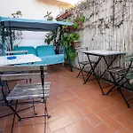 Civico13 Napels