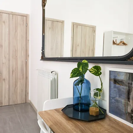 Civico13 Nocleg ze śniadaniem Neapol