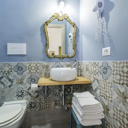 Civico13 Bed & Breakfast Naples